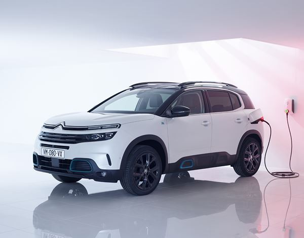 Le SUV Citroën C5 Aircross Hybrid peut parcourir 50 km en mode électrique