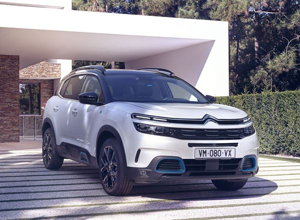 Le SUV Citroën C5 Aircross Hybrid peut parcourir 50 km en mode électrique