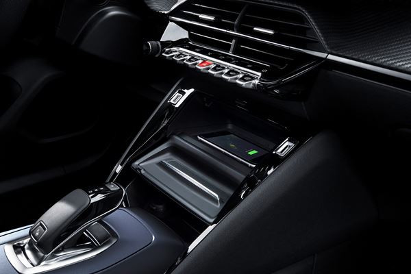 Le SUV électrique Peugeot e-2008 assure une autonomie de 310 km WLTP