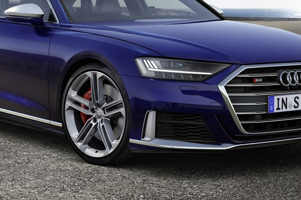 L'Audi S8 embarque un moteur 4.0 TFSI V8 biturbo de 571 ch