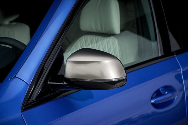 La troisième génération du SAC BMW X6 adopte des proportions athlétiques