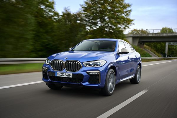 La troisième génération du SAC BMW X6 adopte des proportions athlétiques