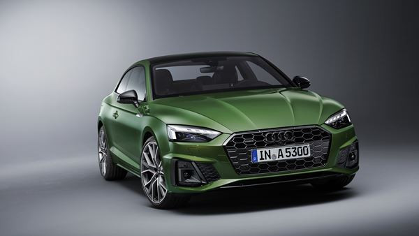 L’Audi A5 Coupé affiche un look sportif plus marqué