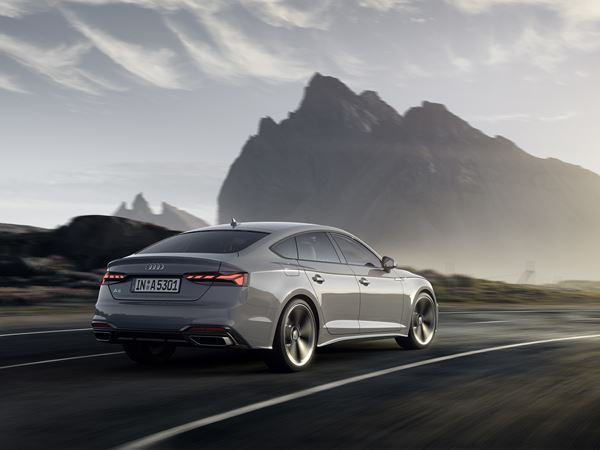 L’Audi A5 Sportback présente un look sportif plus marqué