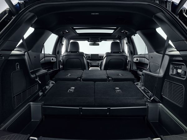 Le SUV familial sept places Ford Explorer traverse l'Atlantique en hybride rechargeable