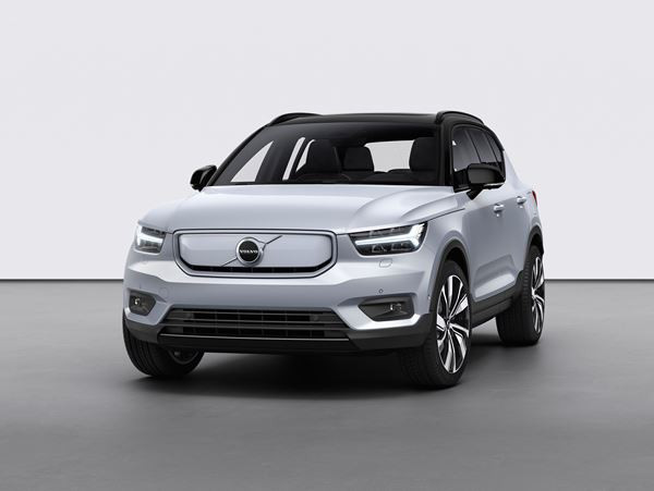 Le SUV compact électrique premium Volvo XC40 Recharge en approche