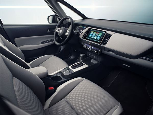 Le crossover Honda Jazz Crosstar hybride embarque deux moteurs électriques