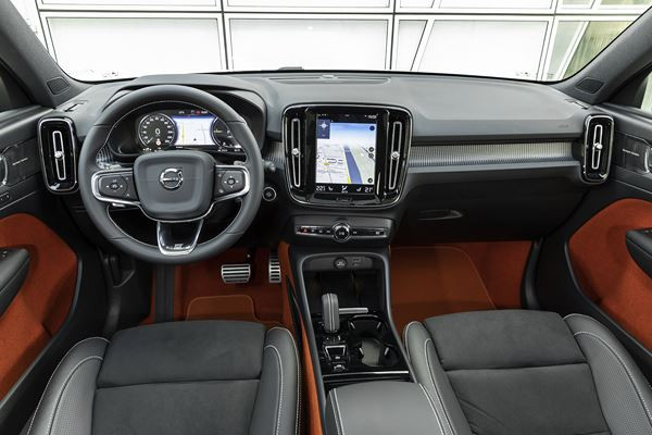 Le Volvo XC40 hybride rechargeable T5 Recharge parcourt jusqu'à 50 km en électrique