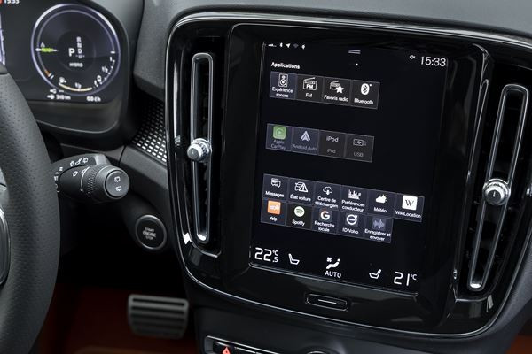 Le Volvo XC40 hybride rechargeable T5 Recharge parcourt jusqu'à 50 km en électrique