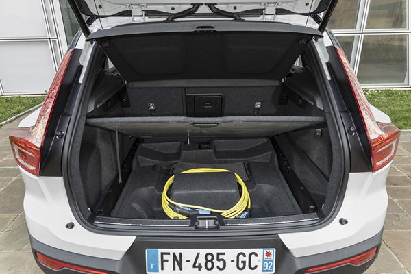 Le Volvo XC40 hybride rechargeable T5 Recharge parcourt jusqu'à 50 km en électrique