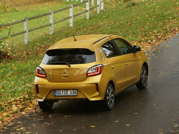 La citadine Mitsubishi Space Star restylée bénéficie d'une ligne modernisée