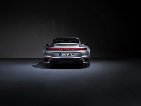 La Porsche 911 Turbo S Coupé développe une puissance de 650 ch