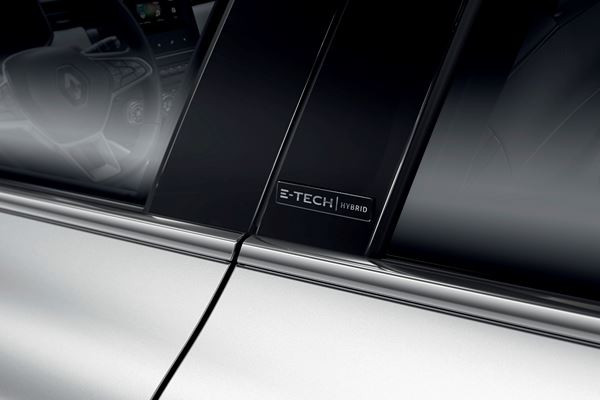 La Renault Clio hybride E-Tech embarque une boîte de vitesses multimodes à crabots