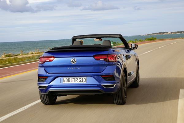 Volkswagen T-Roc Cabriolet : un crossover compact pour rouler cheveux au vent