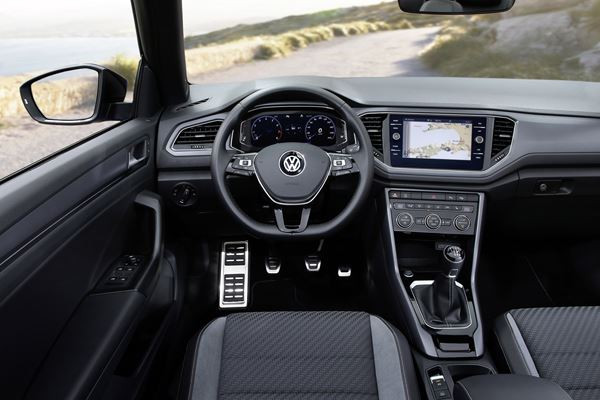 Volkswagen T-Roc Cabriolet : un crossover compact pour rouler cheveux au vent