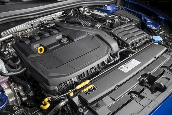 Le break compact Seat Leon Sportstourer adopte une silhouette déterminée