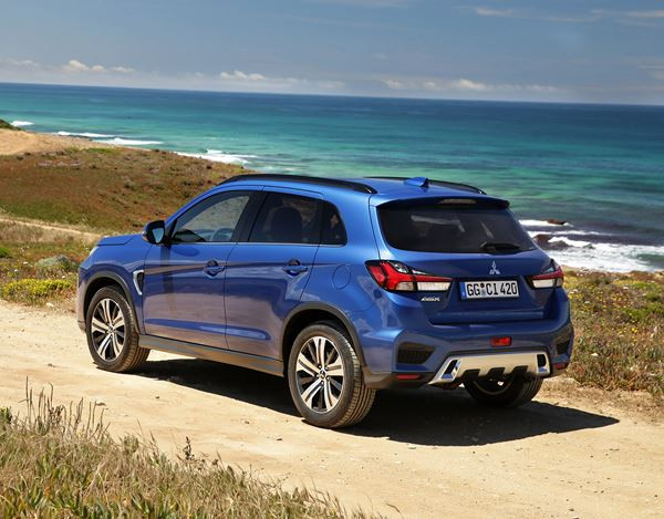 Le SUV compact Mitsubishi ASX affiche un style extérieur robuste