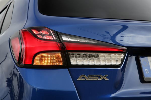 Le SUV compact Mitsubishi ASX affiche un style extérieur robuste