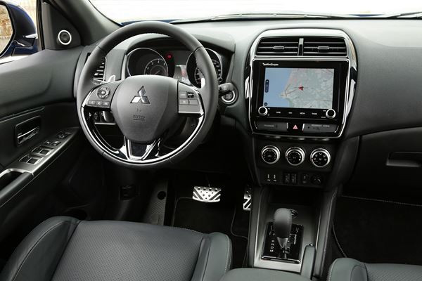Le SUV compact Mitsubishi ASX affiche un style extérieur robuste
