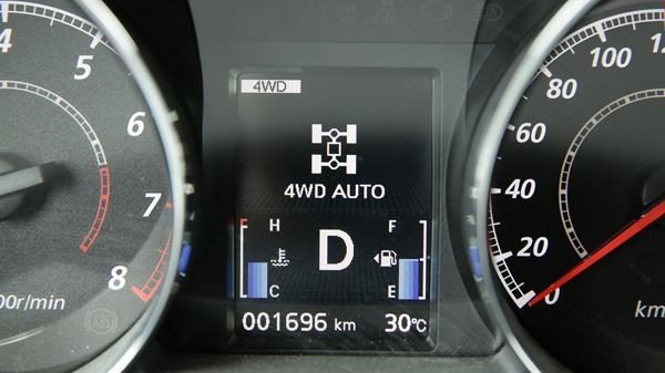 Le SUV compact Mitsubishi ASX affiche un style extérieur robuste