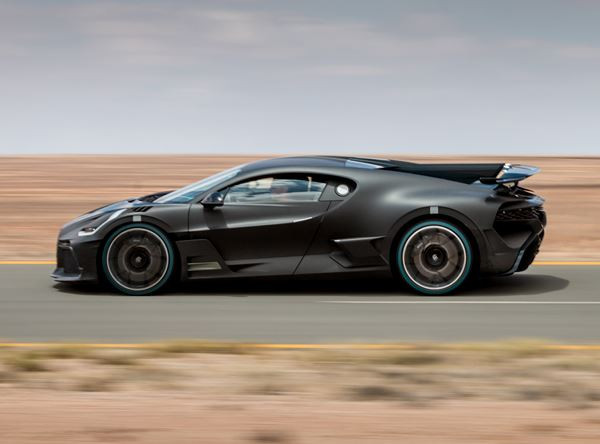 La supersportive Bugatti Divo dans les starting blocks