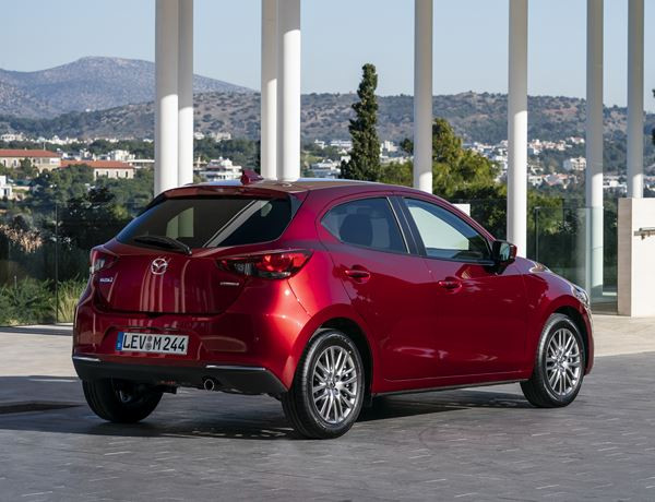 La Mazda 2 restylée affiche les attributs stylistiques du design Kodo