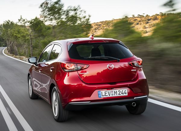 La Mazda 2 restylée affiche les attributs stylistiques du design Kodo