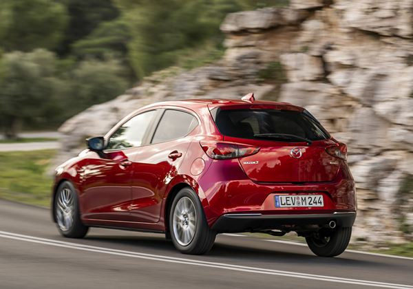 La Mazda 2 restylée affiche les attributs stylistiques du design Kodo