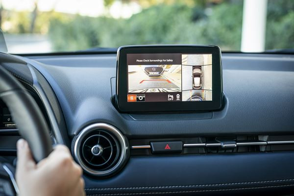La Mazda 2 restylée affiche les attributs stylistiques du design Kodo