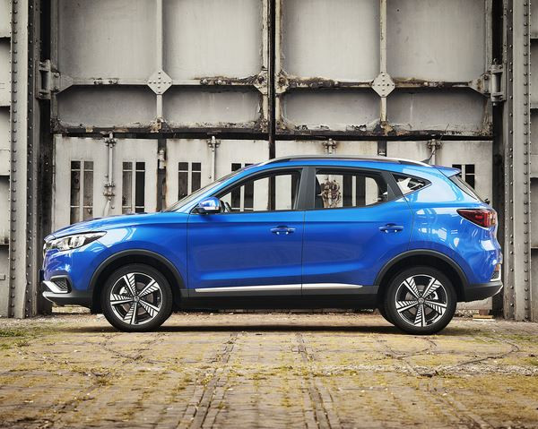 Le SUV urbain électrique MG ZS EV s'installe en France