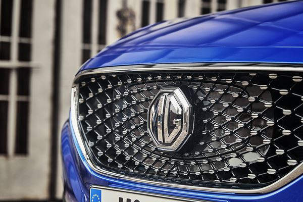 Le SUV urbain électrique MG ZS EV s'installe en France