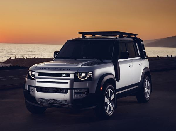 Le Land Rover Defender 110 est conçu pour surmonter les routes extrêmes