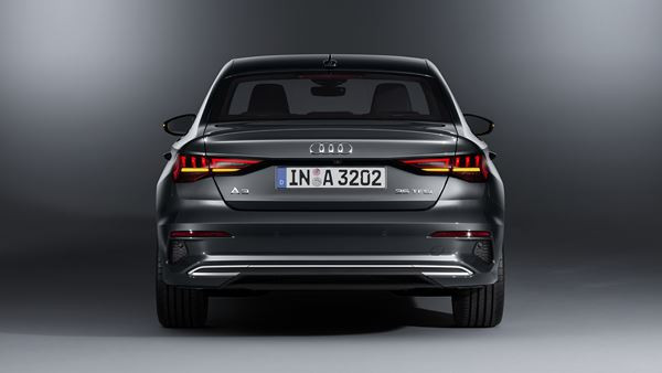 Audi A3 Berline: une berline compacte à coffre aux lignes latérales prolongées