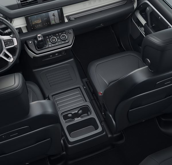 Le Land Rover Defender 90 est conçu pour surmonter les routes extrêmes
