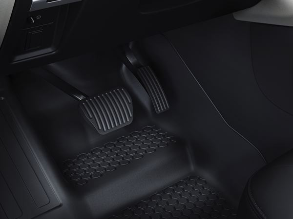 Le Land Rover Defender 90 est conçu pour surmonter les routes extrêmes