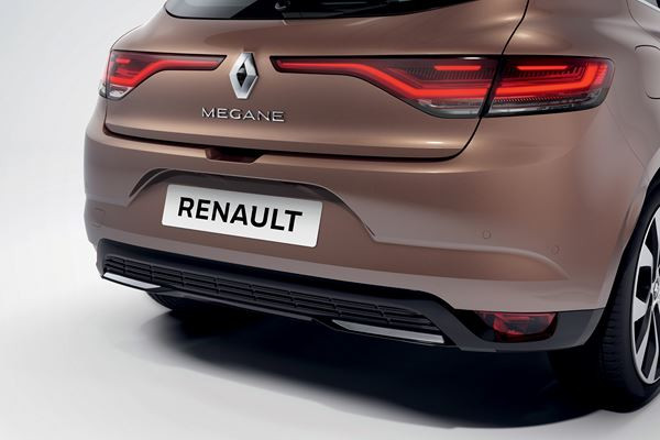 La berline compacte Renault Mégane restylée évolue par petites touches