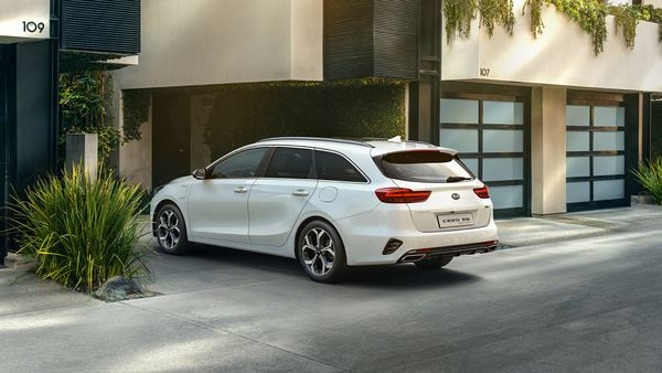 La Kia Ceed SW hybride rechargeable revendique une autonomie électrique de 50 km