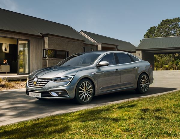 La berline de taille intermédiaire Renault Talisman affiche un design plus affirmé