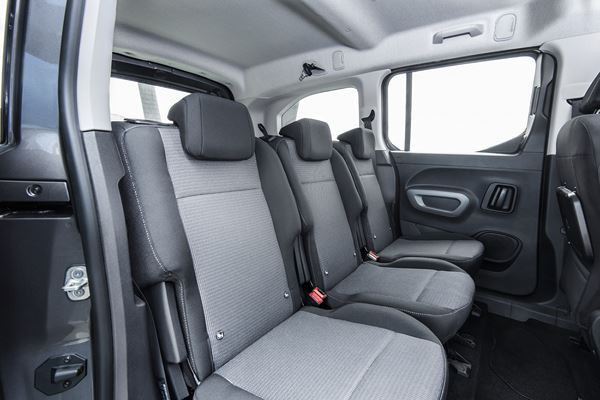 Toyota Proace City Verso: un ludospace spacieux et polyvalent