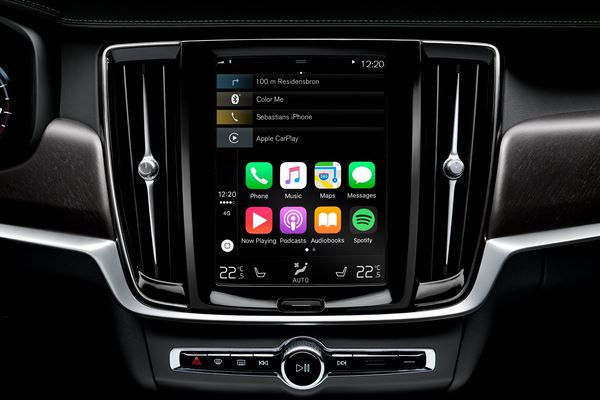 Le grand break Volvo V90 s'offre des micro retouches