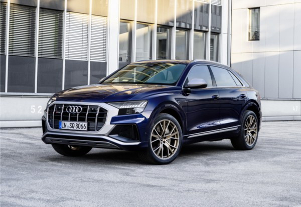 L’Audi SQ8 hautes performances embarque un moteur V8 TFSI biturbo de 507 ch