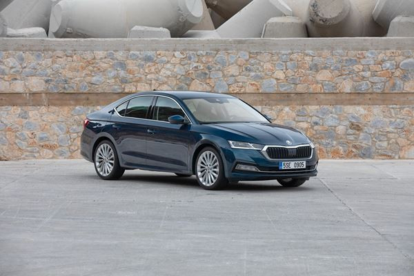 La berline Skoda Octavia affiche un design extérieur plus émotionnel