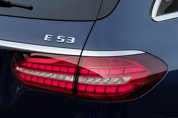 La Mercedes Classe E Break s'offre un design plus dynamique