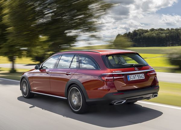 La Mercedes Classe E All-Terrain s'offre un design marquant