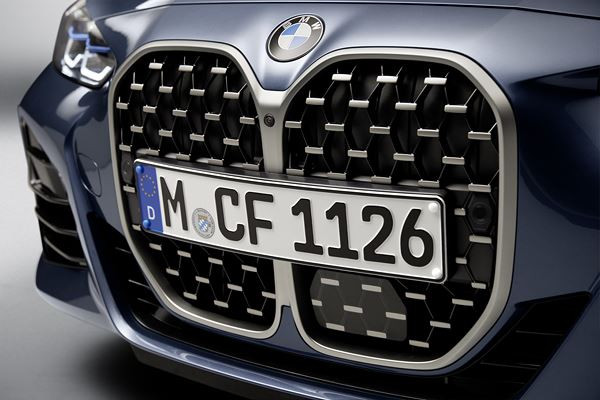 Le coupé deux-portes BMW Série 4 revendique une expérience de conduite sportive