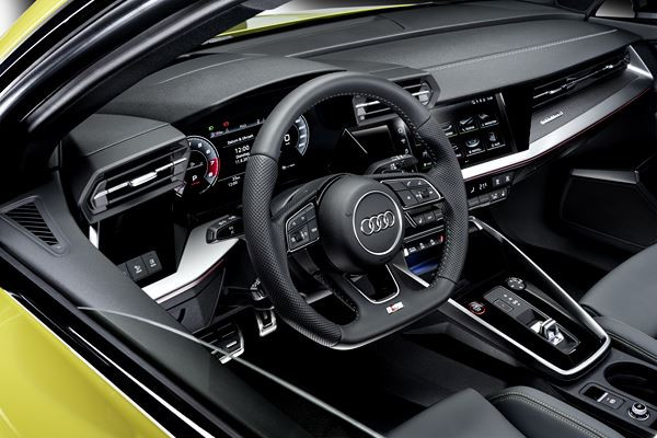 La compacte sportive Audi S3 Sportback 2.0 TFSI dispose de 310 ch