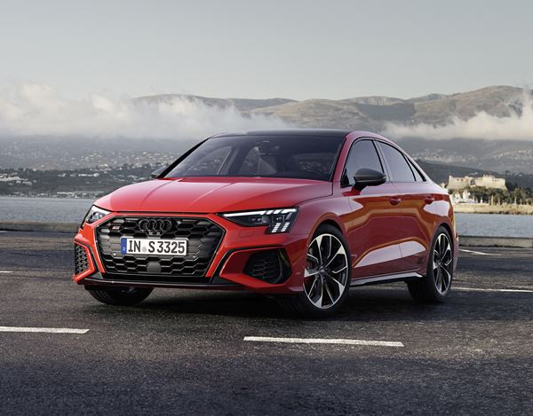 La compacte sportive Audi S3 Berline 2.0 TFSI délivre 310 ch et 400 Nm