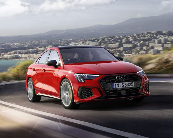 La compacte sportive Audi S3 Berline 2.0 TFSI délivre 310 ch et 400 Nm