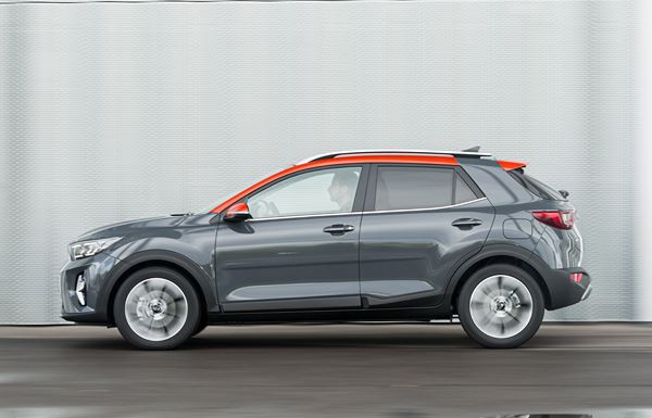 Le crossover urbain Kia Stonic restylé évolue subtilement