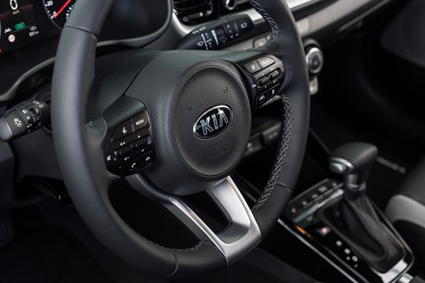 Le crossover urbain Kia Stonic restylé évolue subtilement